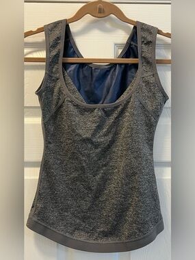 Sweat Shaper Women’s Athletic tank, size S/M.
